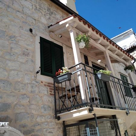 Perfectly Located Cherry Stone House スプリト エクステリア 写真