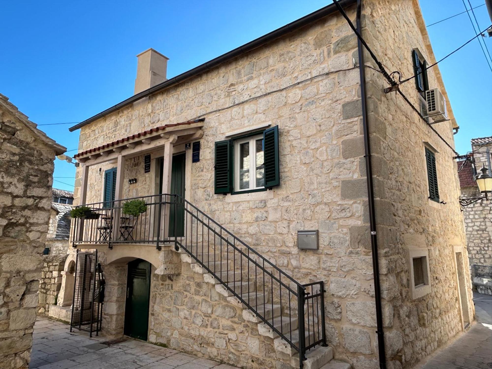Perfectly Located Cherry Stone House スプリト エクステリア 写真